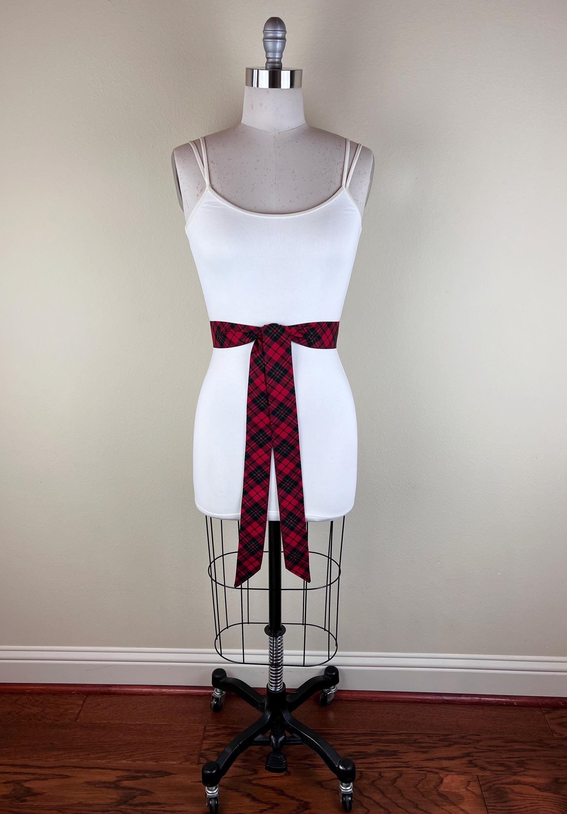 Narrow Red & Black Plaid Sash, Christmas Plaid Sash Belt, Red and Black Tartan Sash, Christmas Tartan Sash Belt, Red Plaid Belt, Satin Swank
