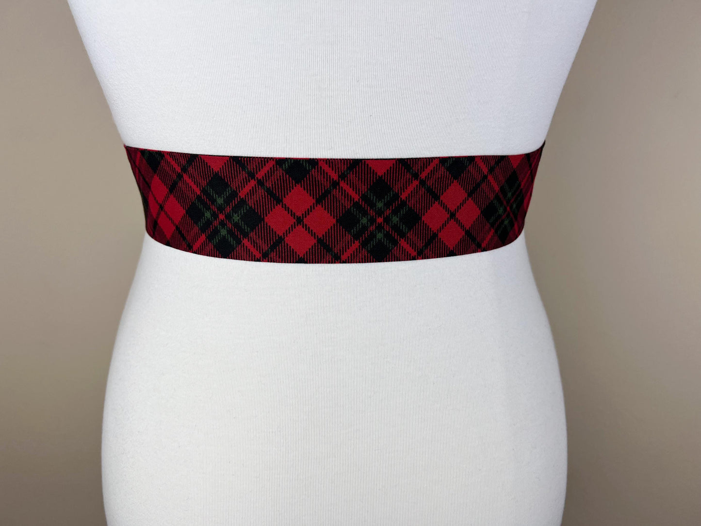 Narrow Red & Black Plaid Sash, Christmas Plaid Sash Belt, Red and Black Tartan Sash, Christmas Tartan Sash Belt, Red Plaid Belt, Satin Swank
