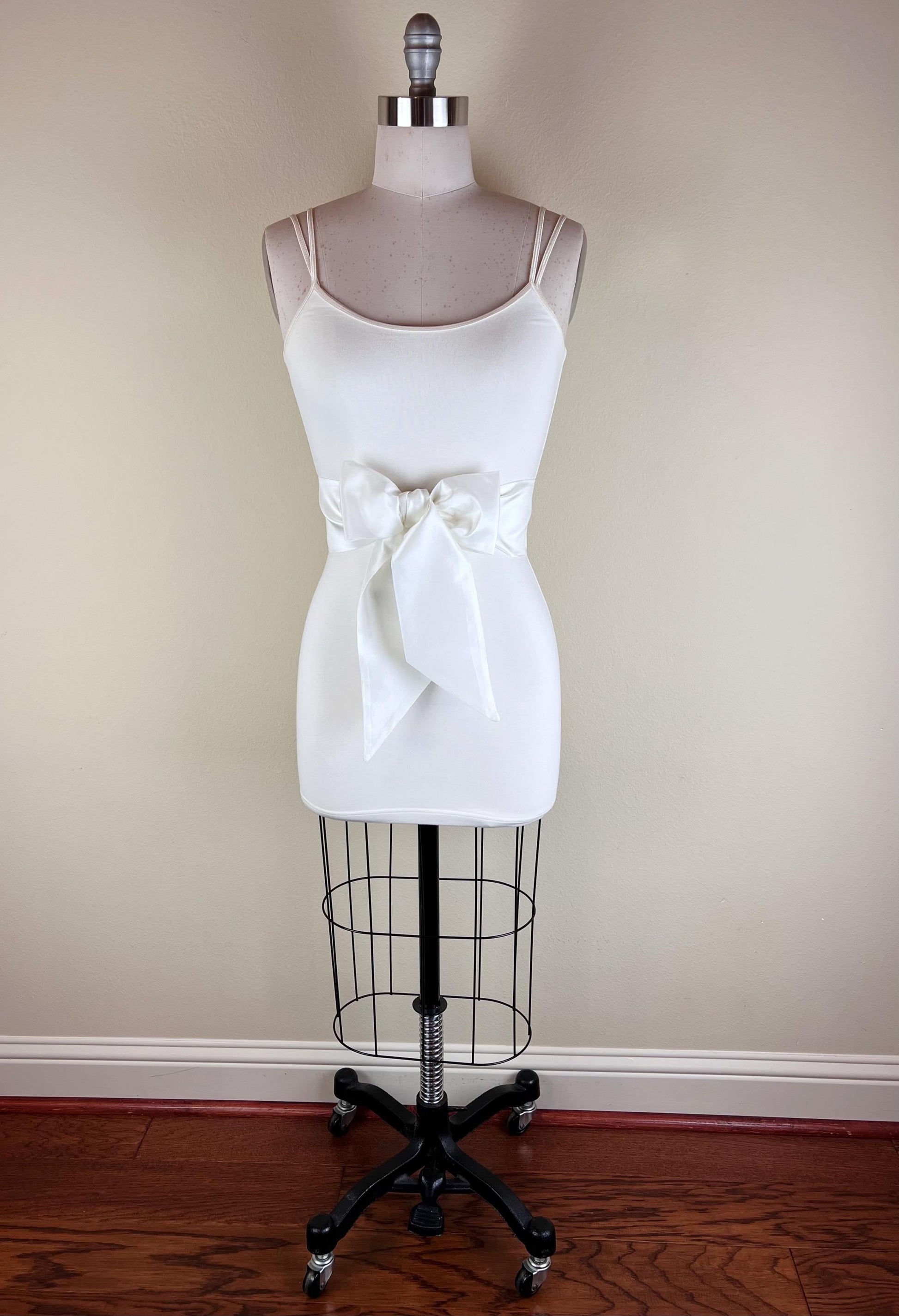 Crisp Taffeta Sash in Off White, Off White Taffeta Bow Belt, Off White Dress Sash, Taffeta Ball Gown Sash, Off White Sash Belt, Satin Swank