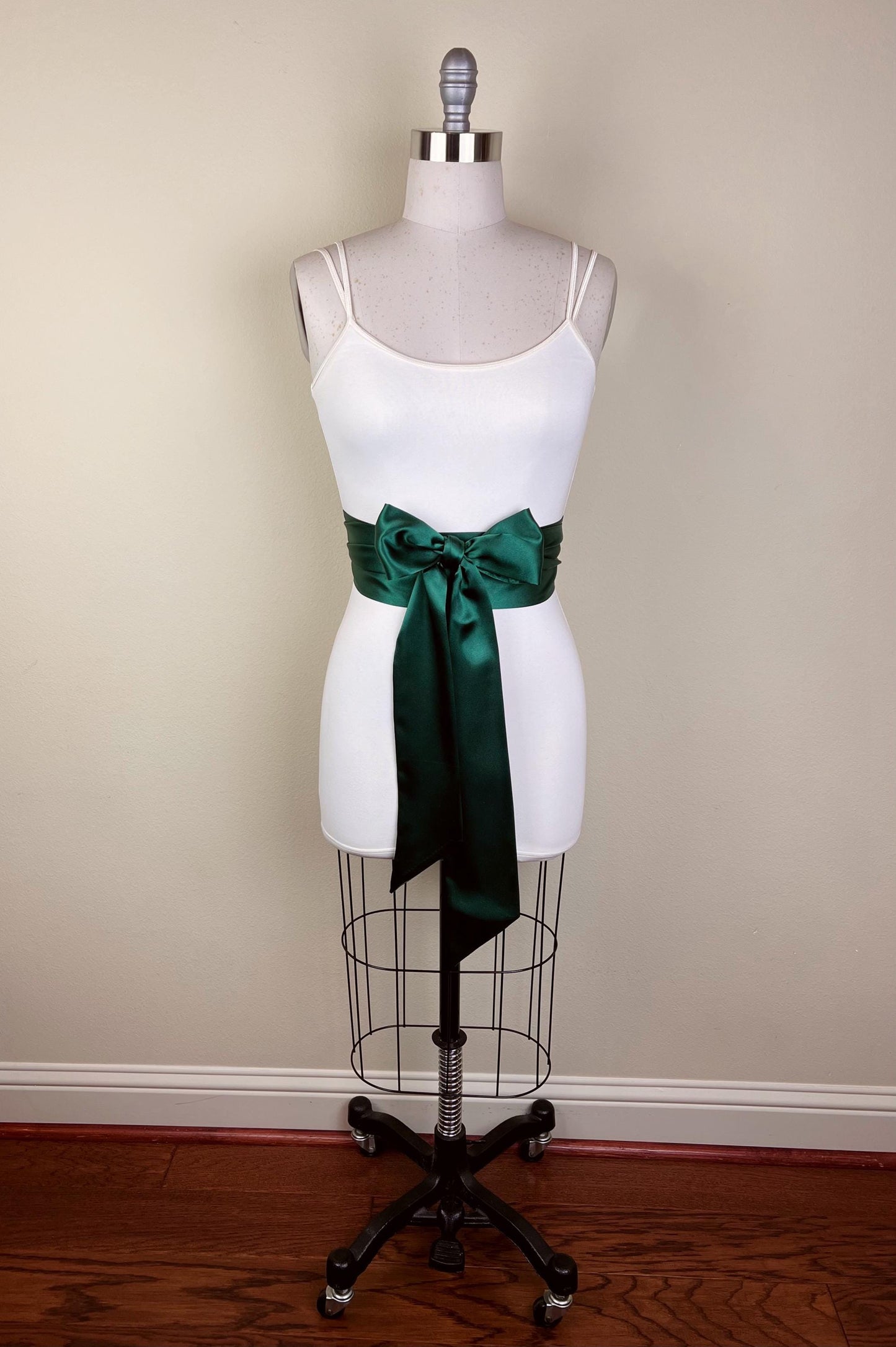 Hunter Green Sash, Hunter Satin Sash, Obi Belt, Hunter Green Satin Sash, Hunter Green Wedding Sash, Bridal Sash Bridesmaid Sash, Satin Swank