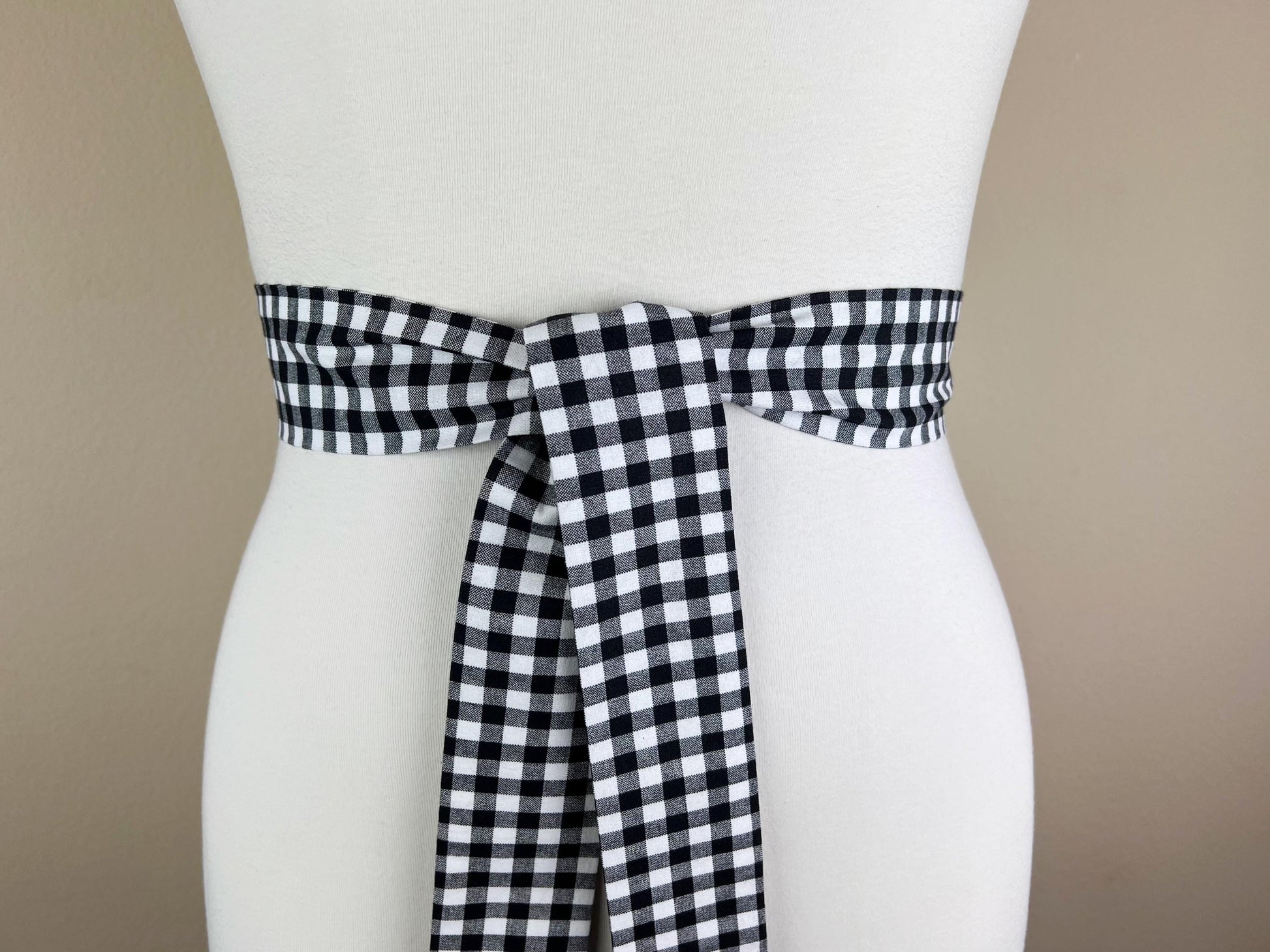 Narrow Black & White Buffalo Plaid Sash Belt, Black and White Check Sash, White and Black Sash, Gingham Belt, Checkerboard Belt, Satin Swank