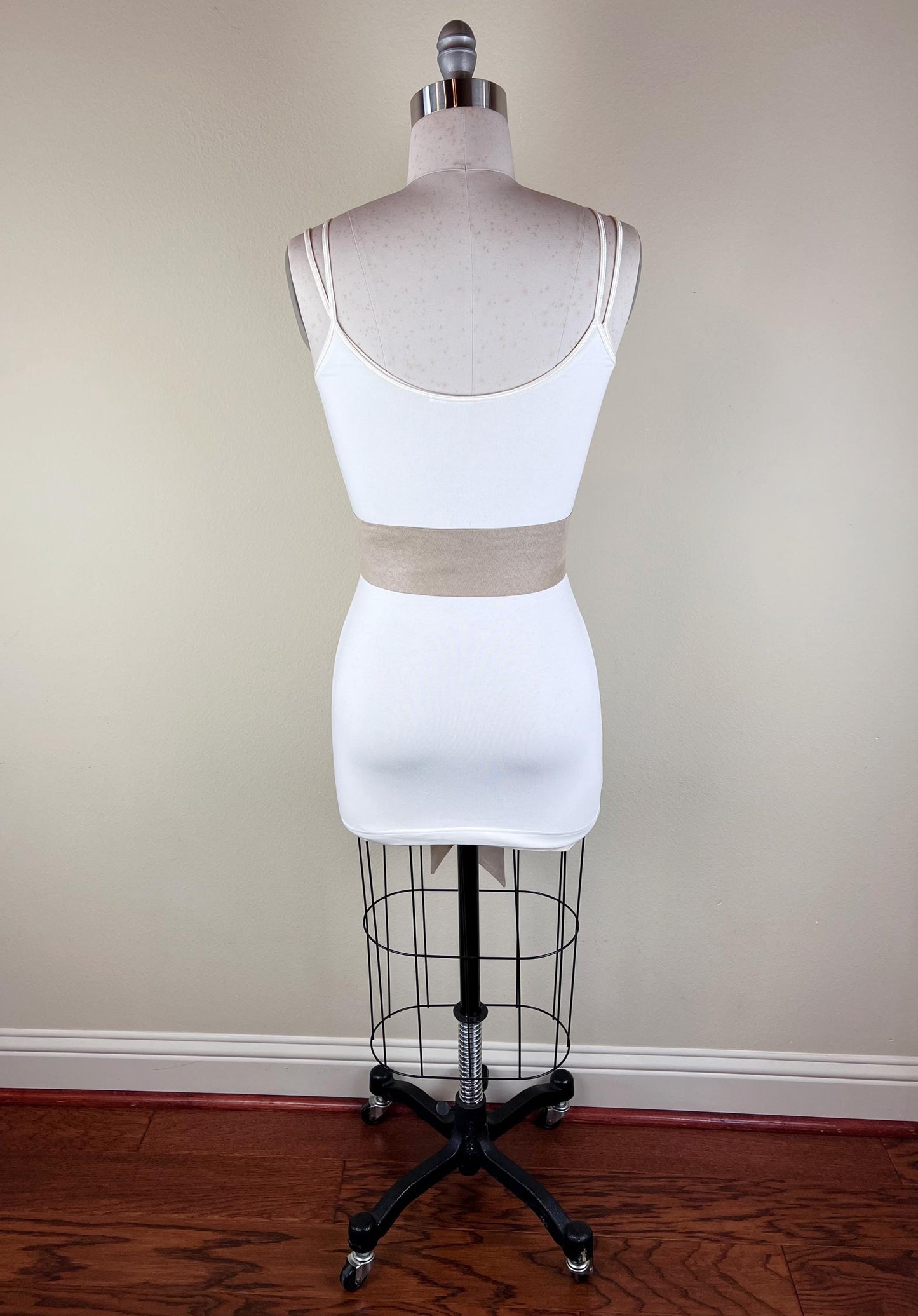 Ultra Suede® Sash in Sandstone, Sand Micro Suede Sash, Sand Suede Cloth Sash Belt, Suede Accessories, Sandstone Ultra Suede Belt Satin Swank