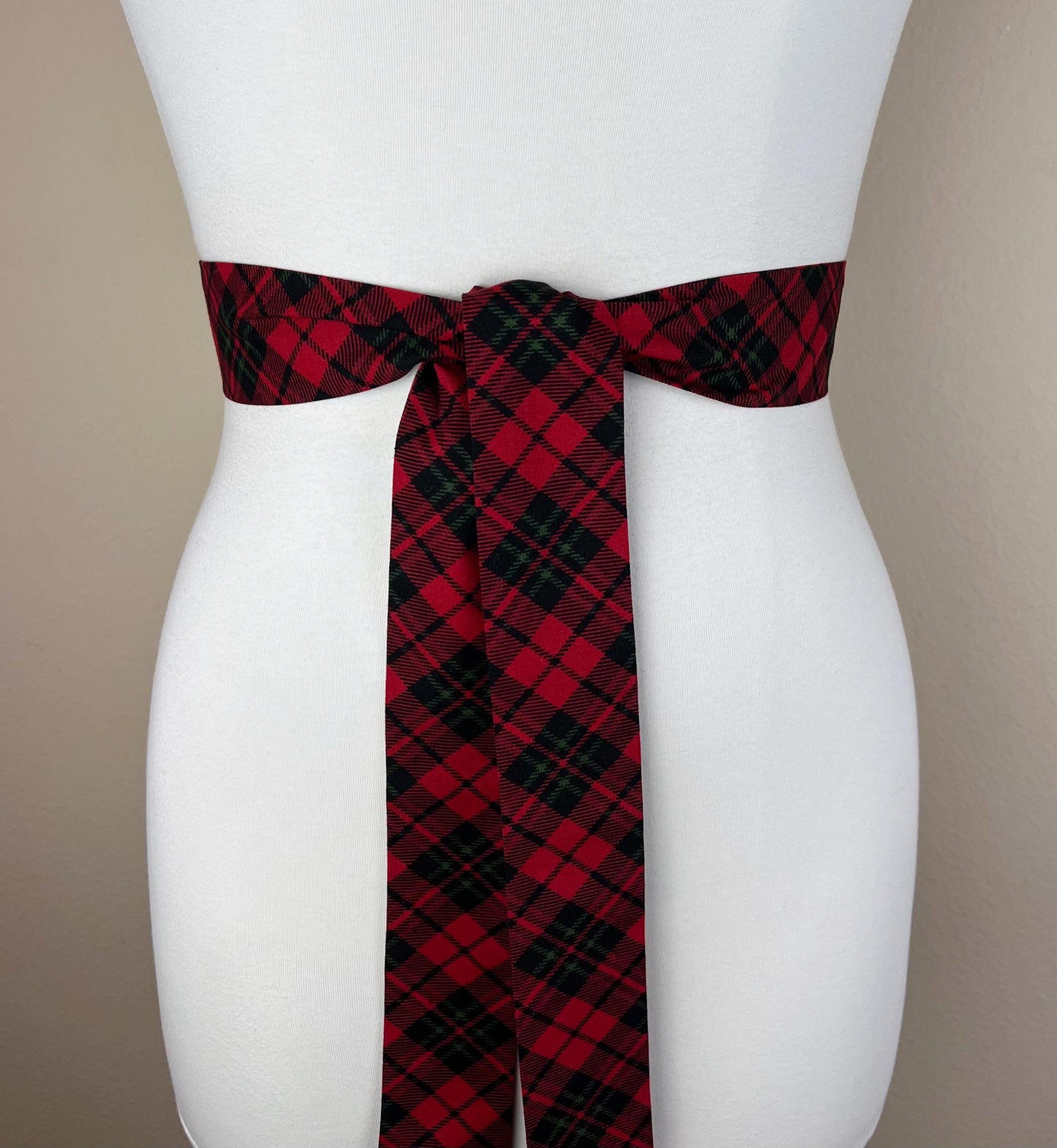 Narrow Red & Black Plaid Sash, Christmas Plaid Sash Belt, Red and Black Tartan Sash, Christmas Tartan Sash Belt, Red Plaid Belt, Satin Swank