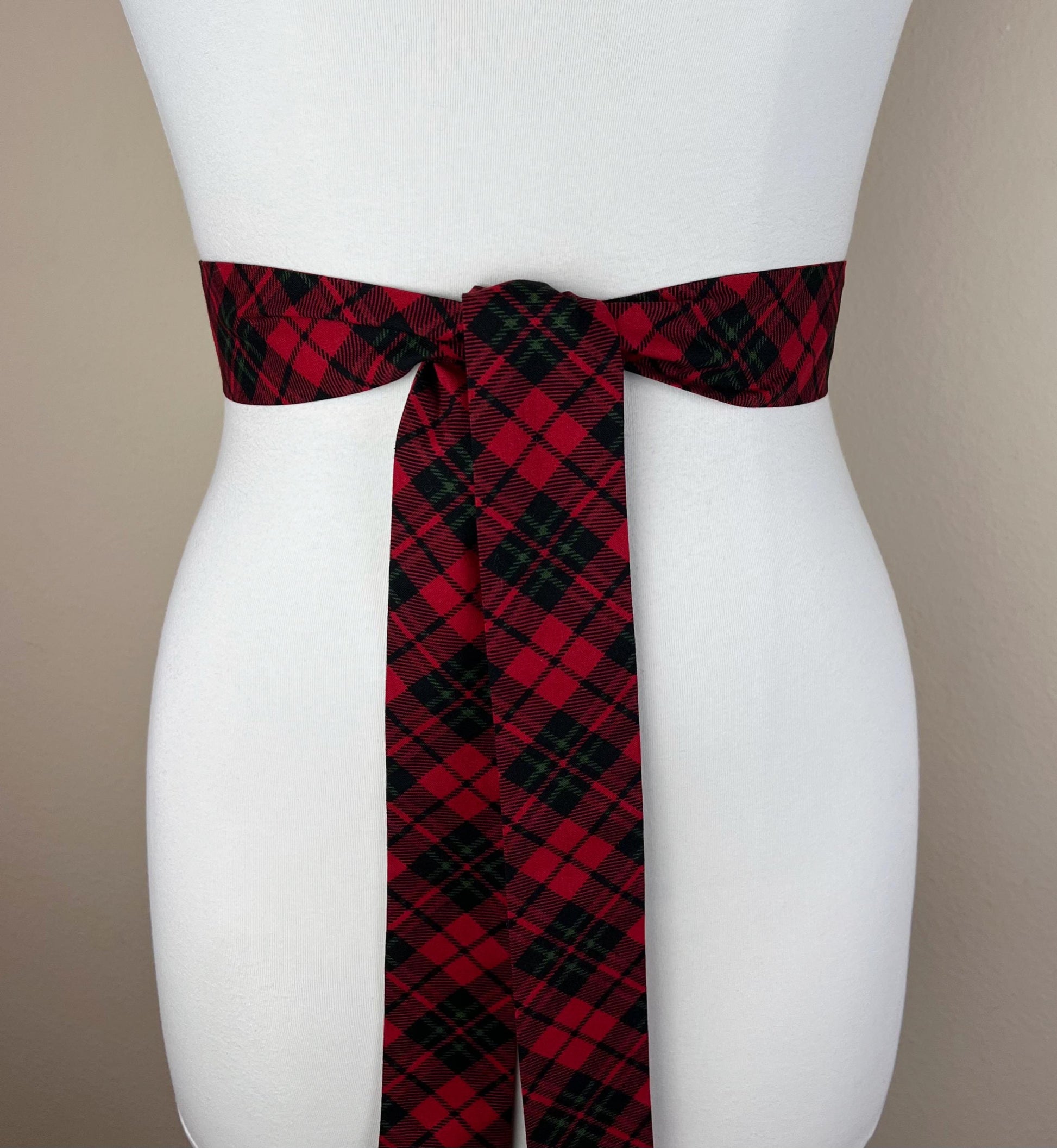 Narrow Red & Black Plaid Sash, Christmas Plaid Sash Belt, Red and Black Tartan Sash, Christmas Tartan Sash Belt, Red Plaid Belt, Satin Swank