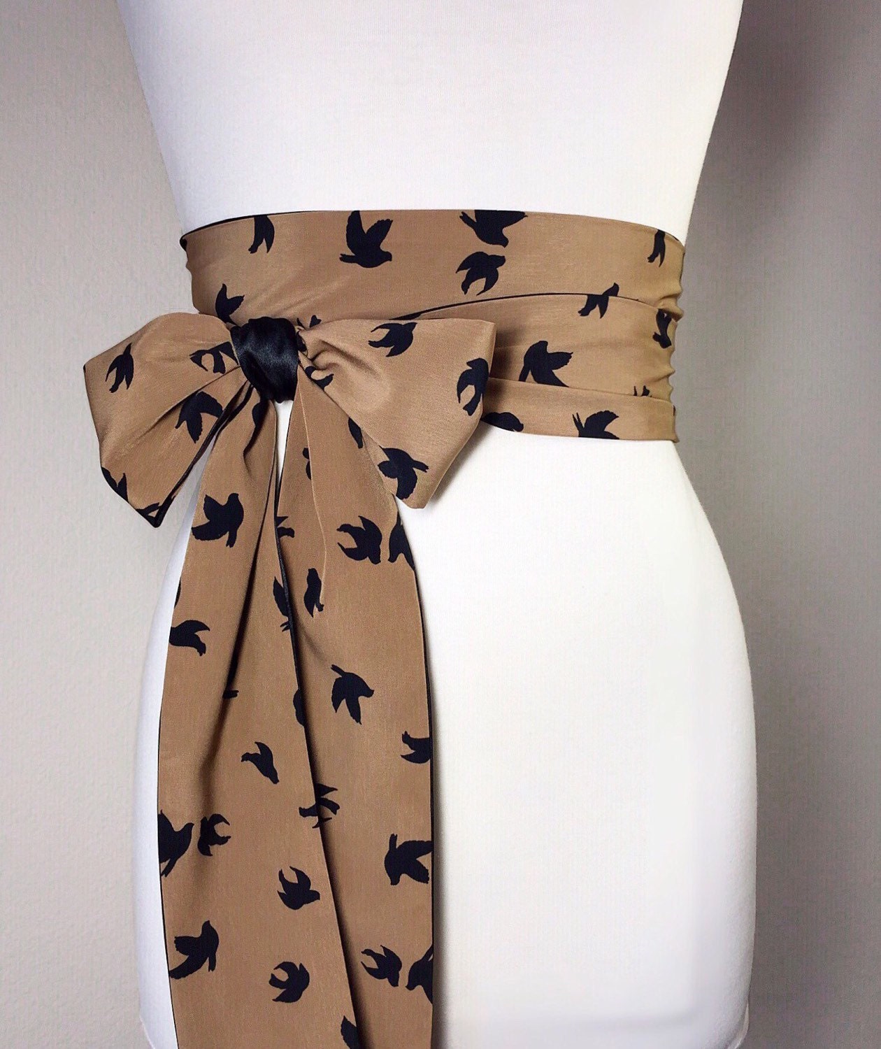 Black Bird Sash, Cappuccino & Black Sash, Bird Silhouette Print, Black Sash, Reversible Satin Sash, Black Bird Print Accessory, Satin Swank