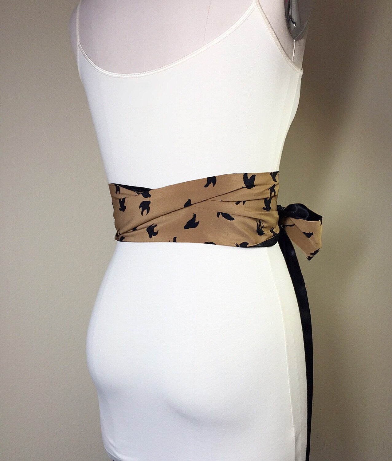 Black Bird Sash, Cappuccino & Black Sash, Bird Silhouette Print, Black Sash, Reversible Satin Sash, Black Bird Print Accessory, Satin Swank