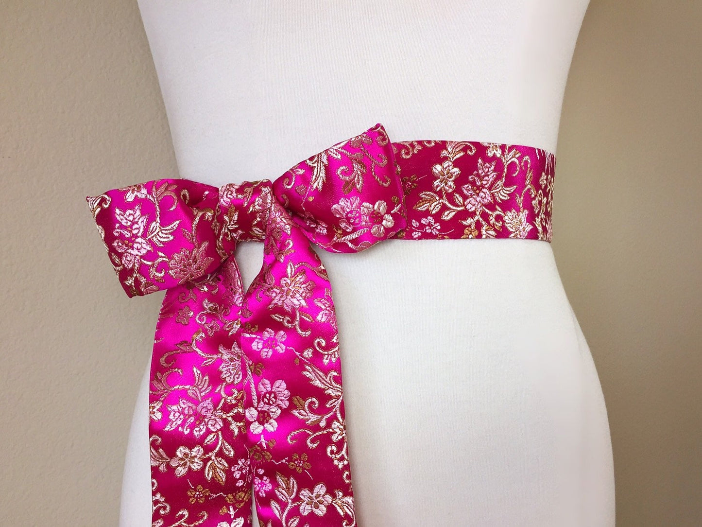 Hot Pink Sash in Asian Brocade, Pink Floral Sash in Gold Satin Brocade, Hot Pink Obi Belt, Kimono Sash, Chinese Brocade Sash, Satin Swank