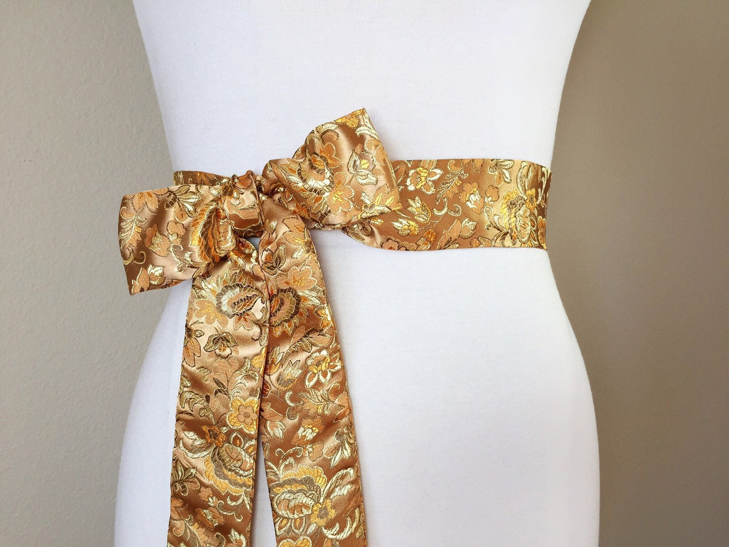 Asian Brocade Sash in Gold, Ornate Floral Sash in Gold Satin Brocade, Obi Wrap Belt, Kimono Sash, Chinese Floral Print Belt, Satin Swank