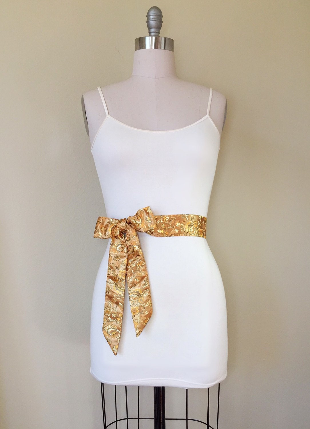 Asian Brocade Sash in Gold, Ornate Floral Sash in Gold Satin Brocade, Obi Wrap Belt, Kimono Sash, Chinese Floral Print Belt, Satin Swank
