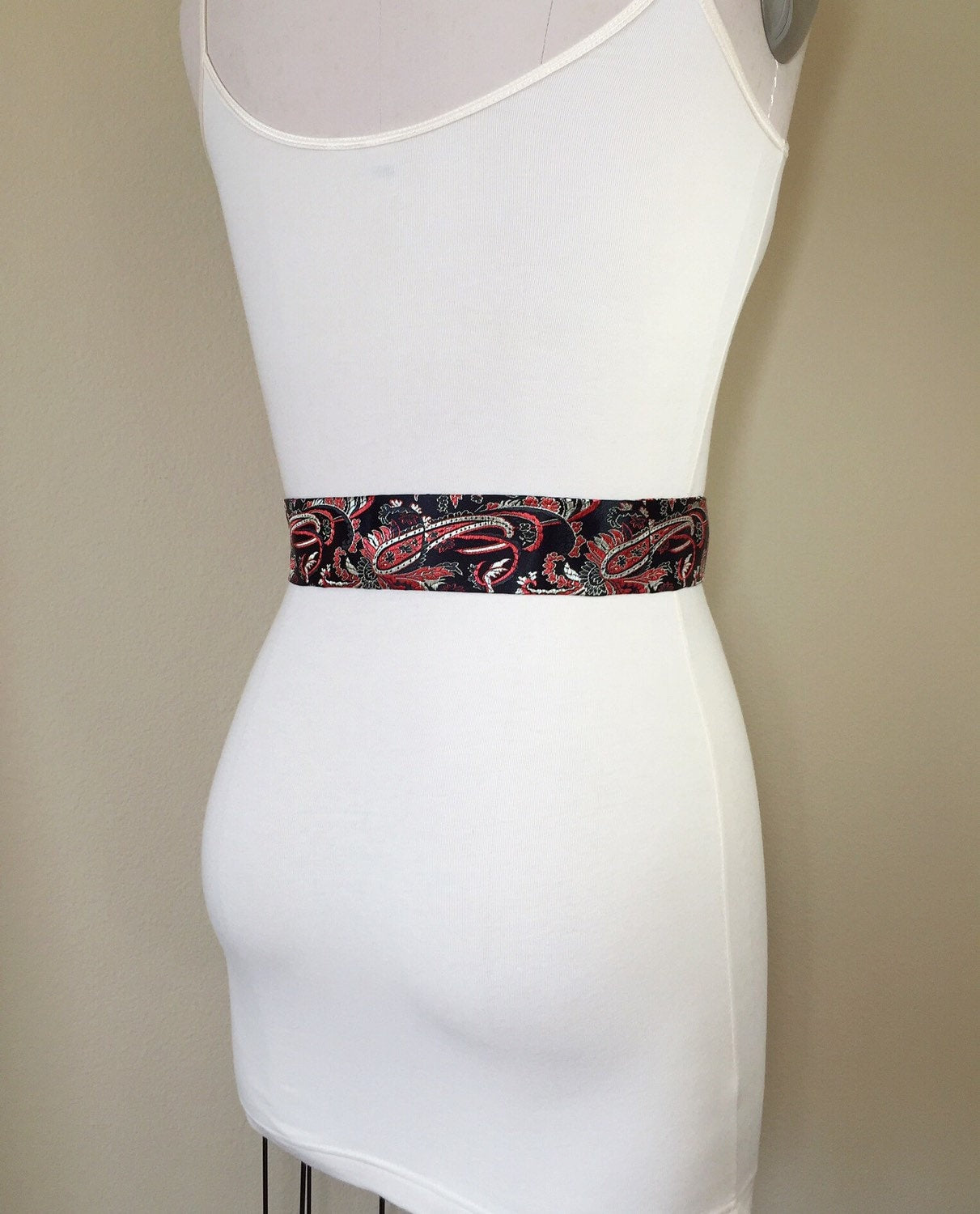 Black & Red Sash in Chinese Brocade, Red and Black Satin Sash, Red, Black and Gold Satin Brocade, Obi Belt, Kimono Sash, Satin Swank