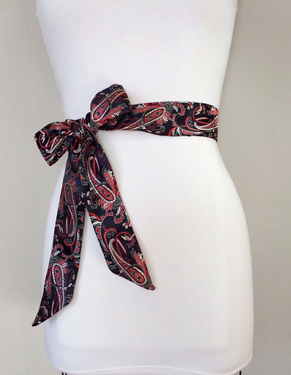 Black & Red Sash in Chinese Brocade, Red and Black Satin Sash, Red, Black and Gold Satin Brocade, Obi Belt, Kimono Sash, Satin Swank