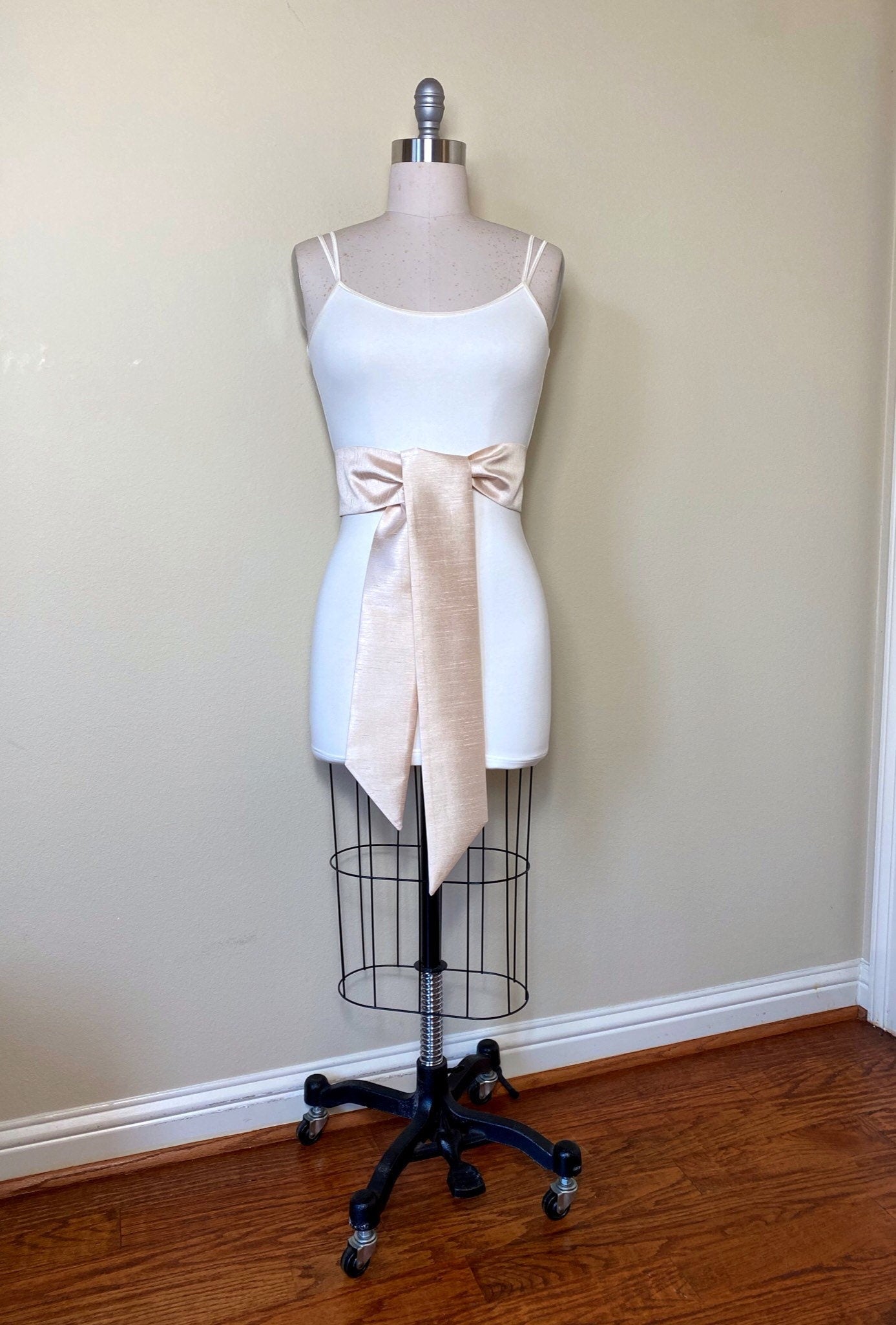 Wide Textured Champagne Sash Belt, Champagne Dupioni Sash, Champagne Dress Sash, Dupioni Fabric Belt, Champagne Wedding & Bridesmaid Sash
