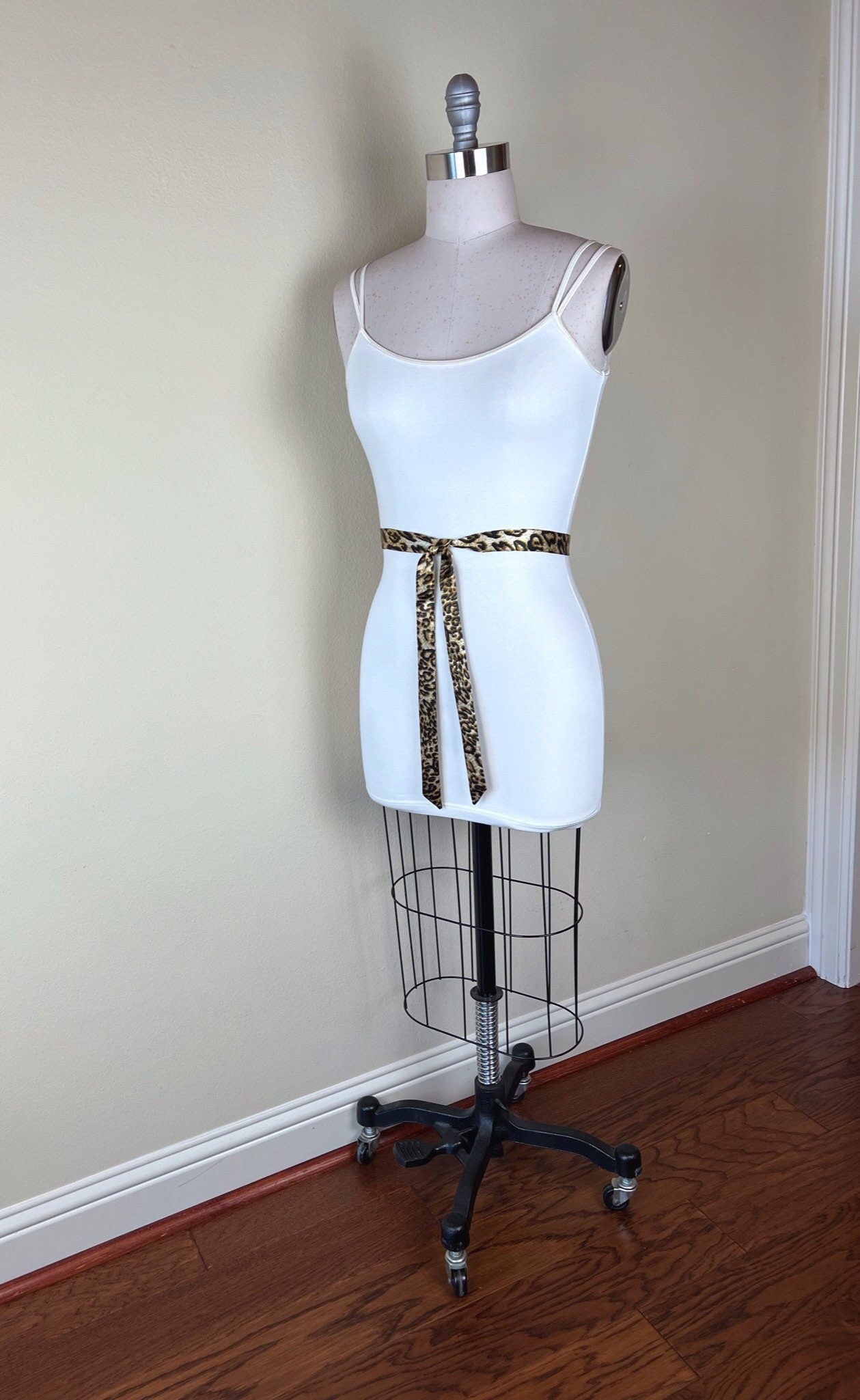 Extra Narrow Leopard Sash, Skinny Sash Belt, Leopard Satin Sash, Skinny Leopard Sash, Satin Leopard Belt, Leopard Narrow Sash, Satin Swank