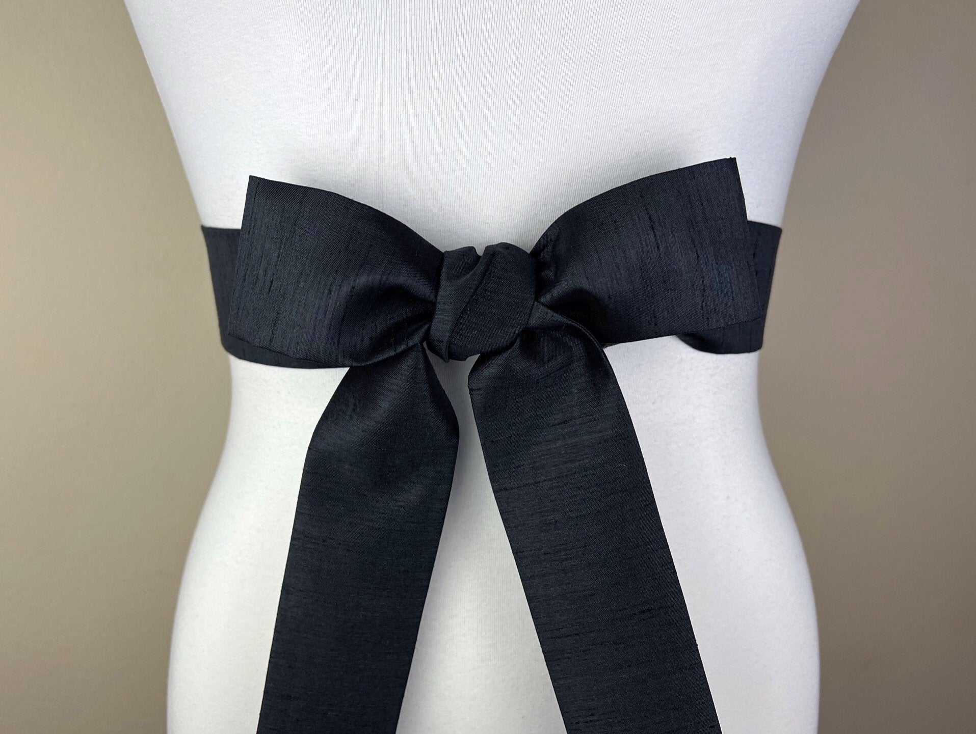 Narrow Textured Black Sash Belt, Black Dupioni Sash, Black Dress Sash, Dupioni Fabric Belt, Black Wedding Sash, Cocktail Dress, Satin Swank