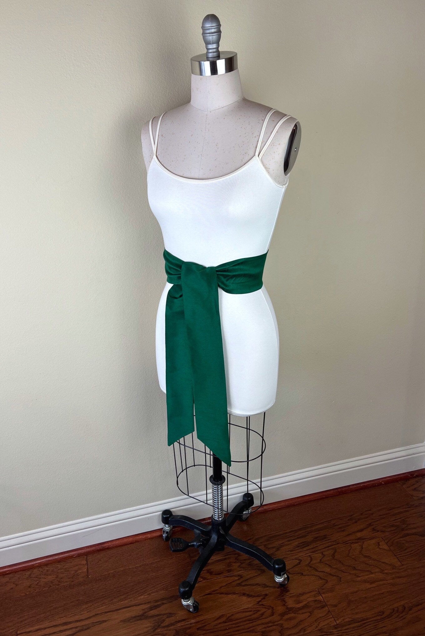 Wide Textured Alpine Green Sash Belt, Green Dupioni Sash, Dark Green Dress Sash, Dupioni Belt, Green Wedding & Bridesmaid Sash, Satin Swank