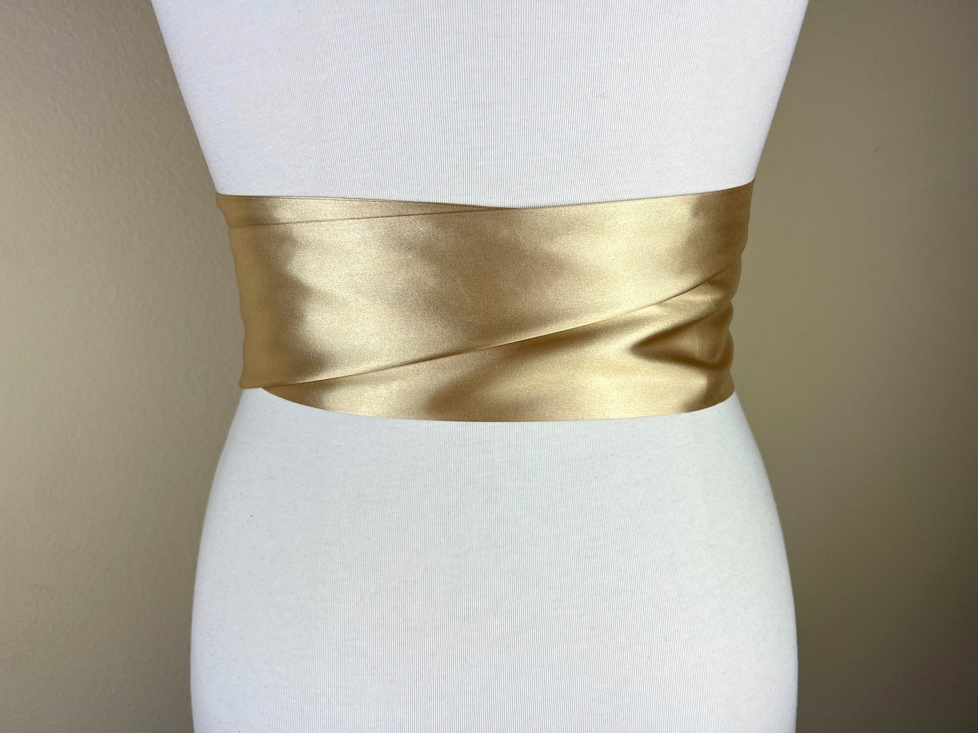 Pale Gold Sash, Gold Satin Sash, Light Gold Wedding Dress Sash Belt, Satin Sash, Gold Bridal Sash, Obi Sash Belt in Gold, Satin Swank