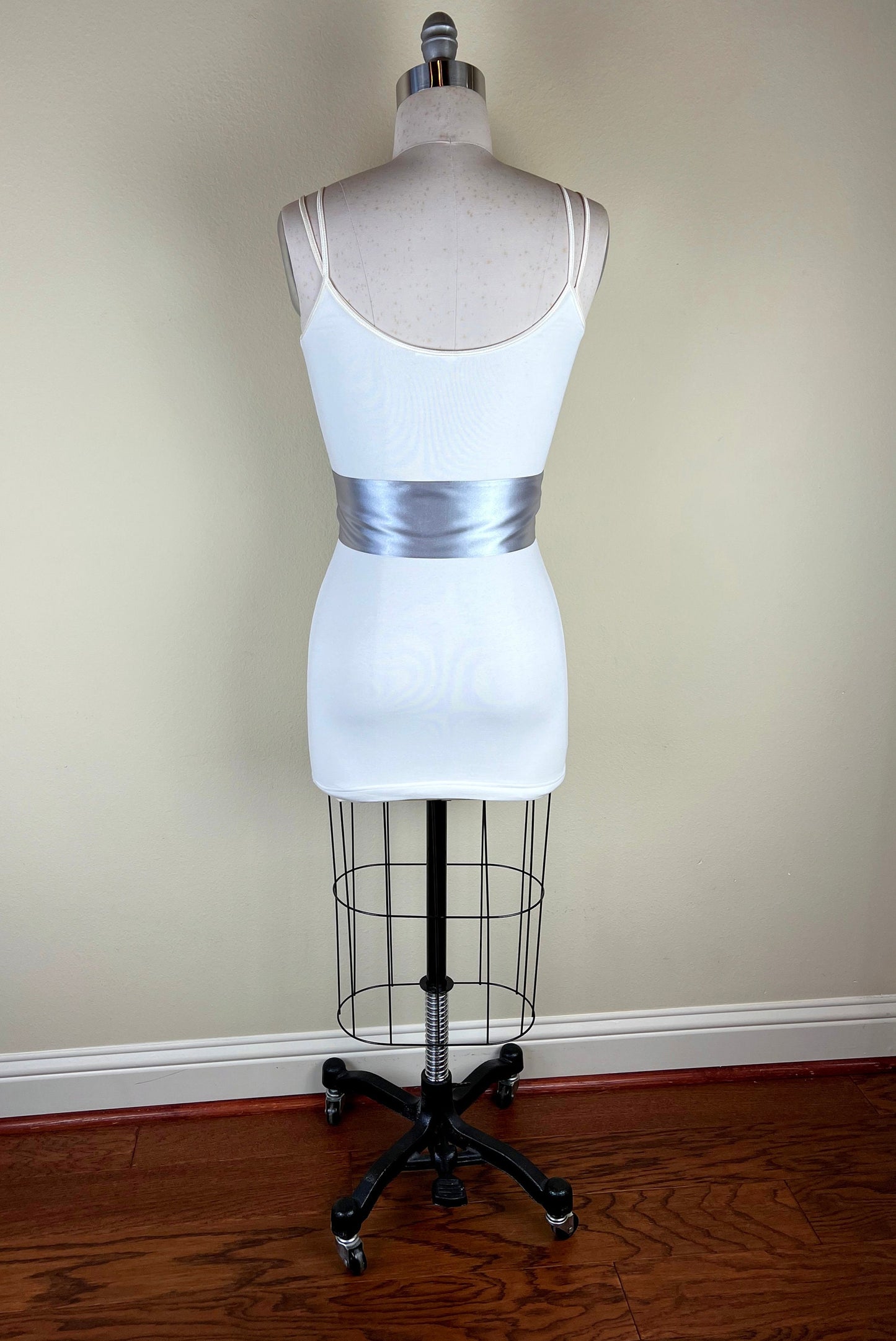 Bright Silver Satin Sash, Silver Sash Belt, Wide Silver Wedding Dress Sash, Silver Bridal Sash, Silver Satin Sash Belt, Satin Swank
