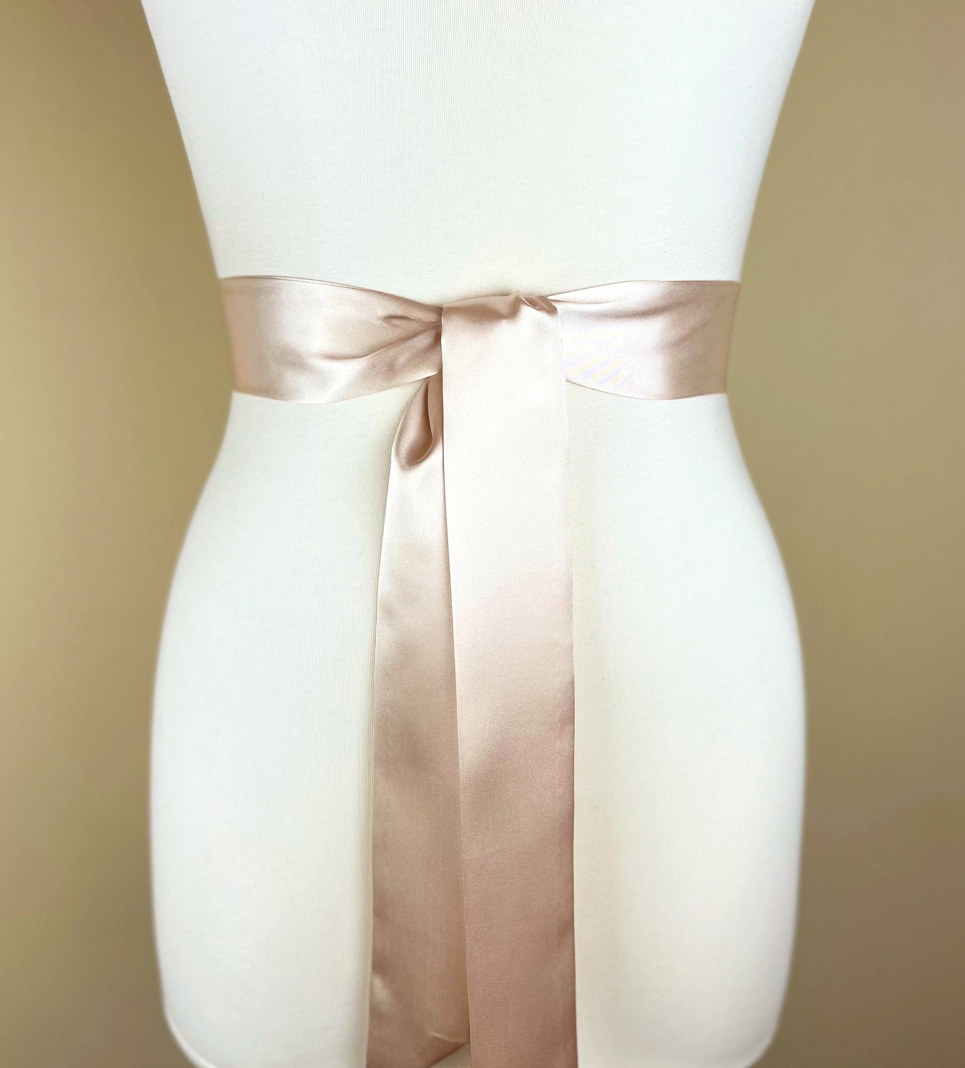 Narrow Champagne Sash, Champagne Satin Sash, Champagne Beige Sash Belt, Bridesmaid Sash, Champagne Wedding Sash, Bridal Sash, Satin Swank