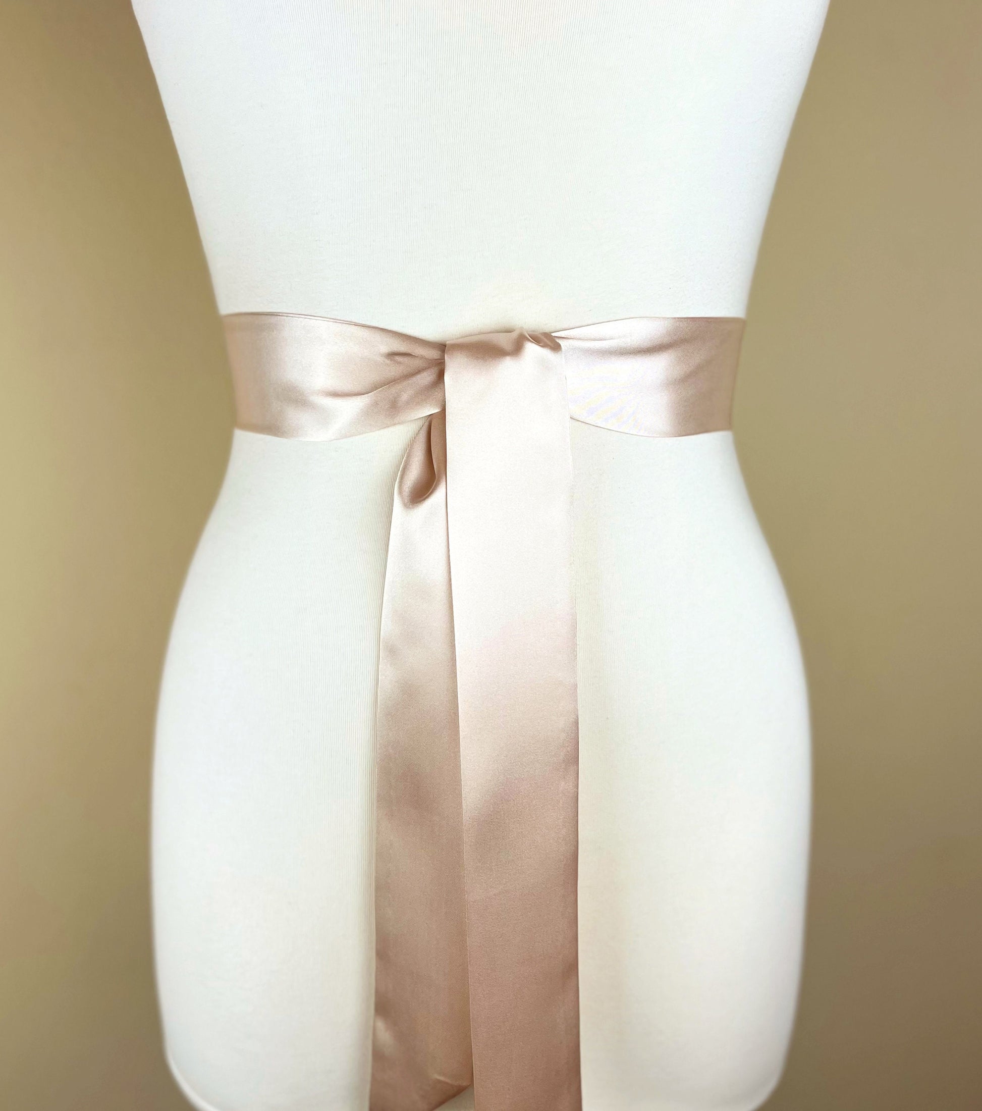 Narrow Champagne Sash, Champagne Satin Sash, Champagne Beige Sash Belt, Bridesmaid Sash, Champagne Wedding Sash, Bridal Sash, Satin Swank
